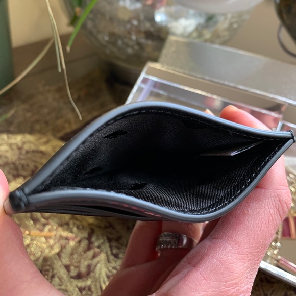 Authentic KATE SPADE Leather gift print card case and keychain set - Picture 4 of 10